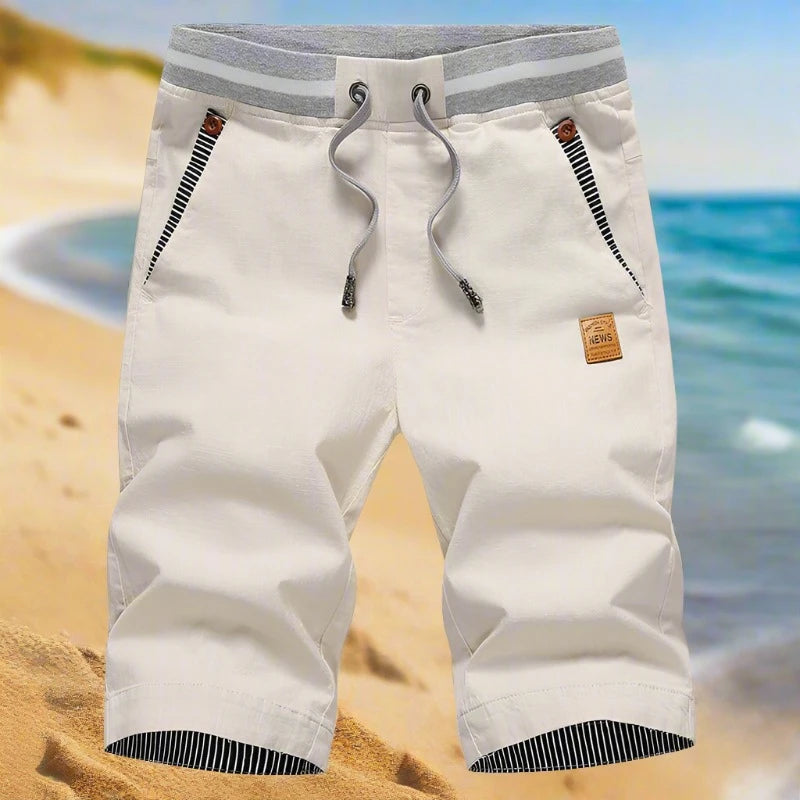 "Elevate your summer wardrobe with our 2024 solid casual cargo shorts for men, available in sizes M-4XL. Perfect for beach days and everyday comfort!"