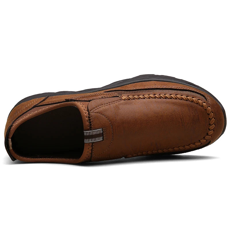 "Step into timeless style and comfort with our leather men's casual shoes. Our brand men's loafers moccasins are designed for breathability and easy slip-on wear, perfect for all your adventures. Available in plus sizes 39-48