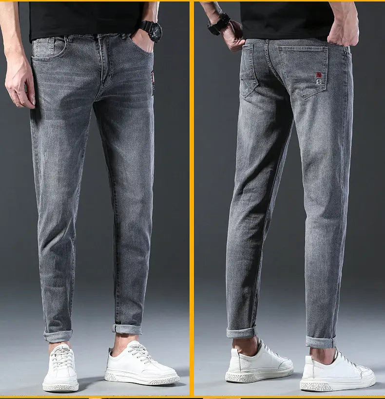 Discover our latest fashion: men's straight grey middle-waist casual denim trousers, blending style and comfort effortlessly.